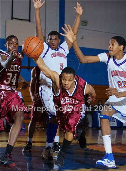 Thumbnail 3 in Bayside vs Leadership Prep (Queens Jam Christmas Classic) photogallery.