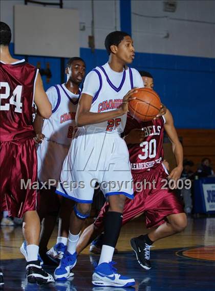Thumbnail 2 in Bayside vs Leadership Prep (Queens Jam Christmas Classic) photogallery.