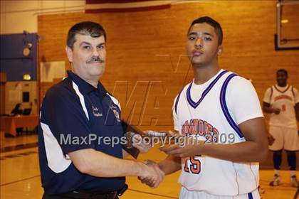 Thumbnail 2 in Bayside vs Leadership Prep (Queens Jam Christmas Classic) photogallery.