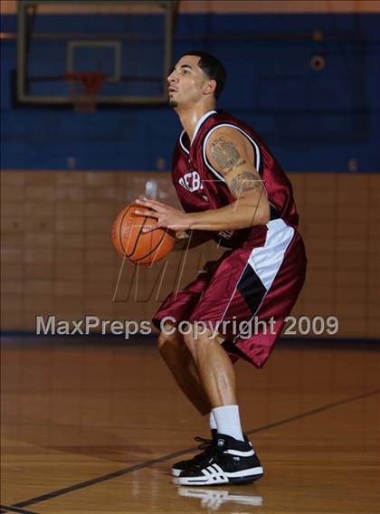 Thumbnail 2 in Bayside vs Leadership Prep (Queens Jam Christmas Classic) photogallery.