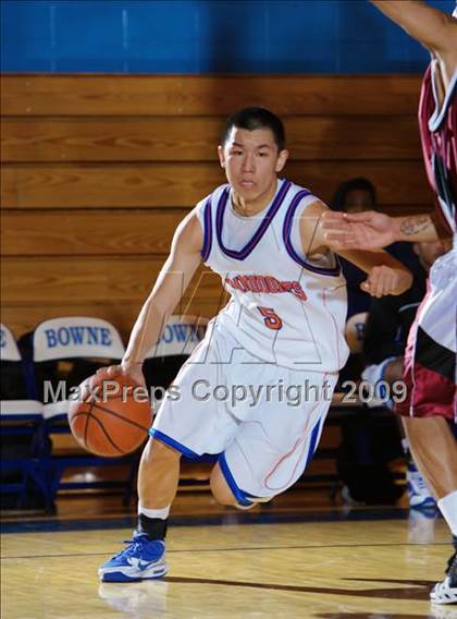 Thumbnail 3 in Bayside vs Leadership Prep (Queens Jam Christmas Classic) photogallery.