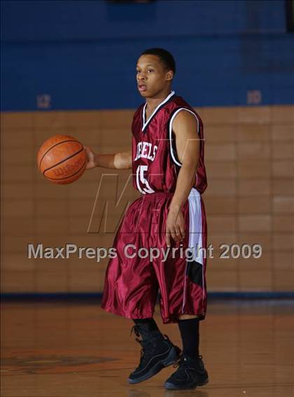 Thumbnail 2 in Bayside vs Leadership Prep (Queens Jam Christmas Classic) photogallery.