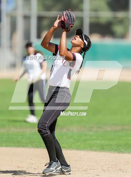 Thumbnail 1 in Oaks Christian @ Burroughs (CIF SS Playoffs) photogallery.