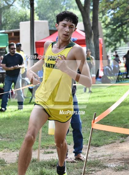 Thumbnail 3 in Taos Invitational photogallery.