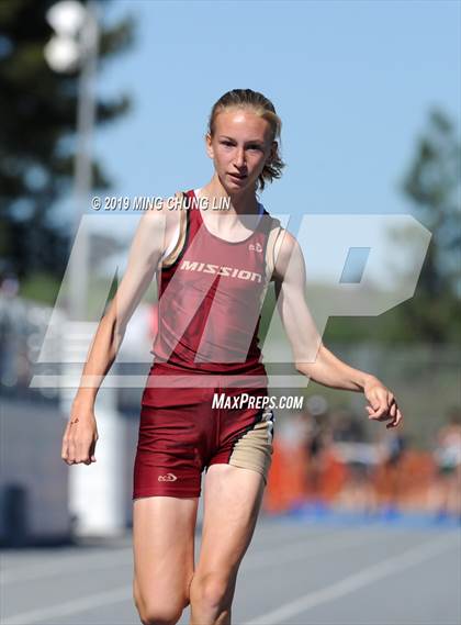 Thumbnail 2 in Fr: 29th Annual Trabuco Hills Invitational (100 Meter Dash) photogallery.