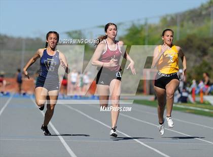 Thumbnail 2 in 29th Annual Trabuco Hills Invitational (100 Meter Dash) photogallery.