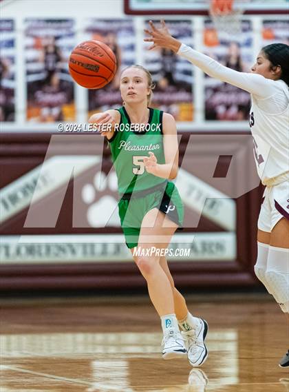 Thumbnail 3 in Pleasanton @ Floresville photogallery.