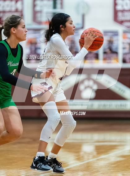 Thumbnail 2 in Pleasanton @ Floresville photogallery.