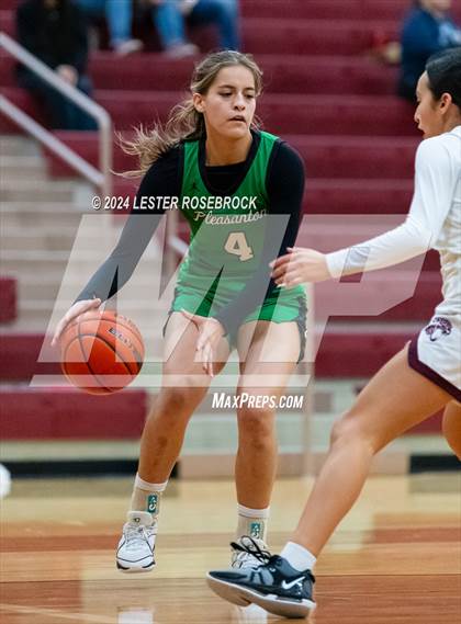 Thumbnail 2 in Pleasanton @ Floresville photogallery.