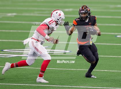 Thumbnail 2 in Aledo vs. Crosby (UIL Class 5A Division II Final) photogallery.