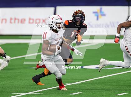 Thumbnail 3 in Aledo vs. Crosby (UIL Class 5A Division II Final) photogallery.