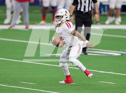 Thumbnail 3 in Aledo vs. Crosby (UIL Class 5A Division II Final) photogallery.