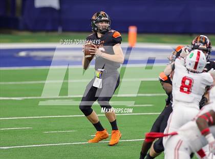 Thumbnail 2 in Aledo vs. Crosby (UIL Class 5A Division II Final) photogallery.