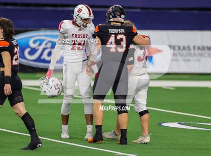 Thumbnail 1 in Aledo vs. Crosby (UIL Class 5A Division II Final) photogallery.