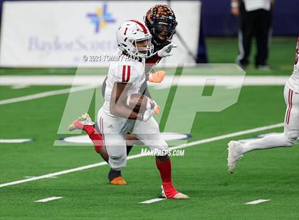 Thumbnail 2 in Aledo vs. Crosby (UIL Class 5A Division II Final) photogallery.
