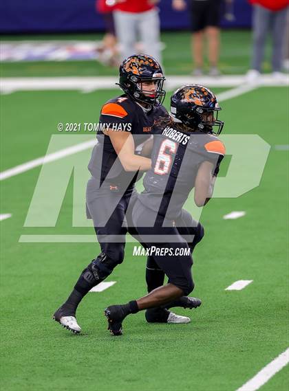 Thumbnail 1 in Aledo vs. Crosby (UIL Class 5A Division II Final) photogallery.