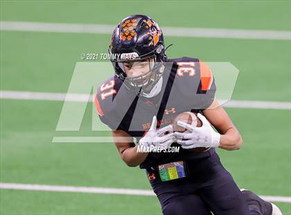 Thumbnail 2 in Aledo vs. Crosby (UIL Class 5A Division II Final) photogallery.