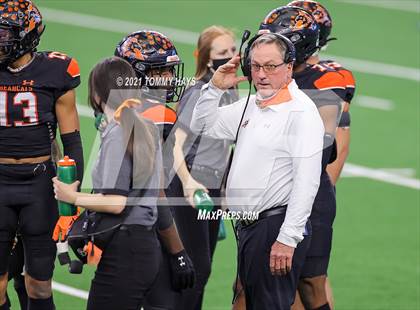 Thumbnail 1 in Aledo vs. Crosby (UIL Class 5A Division II Final) photogallery.