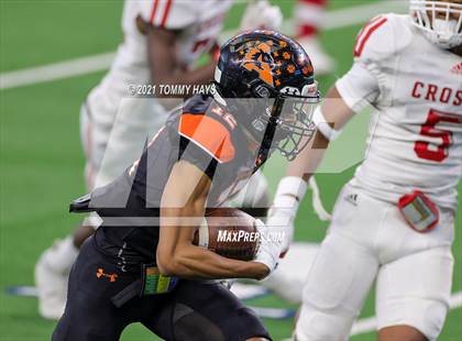 Thumbnail 2 in Aledo vs. Crosby (UIL Class 5A Division II Final) photogallery.