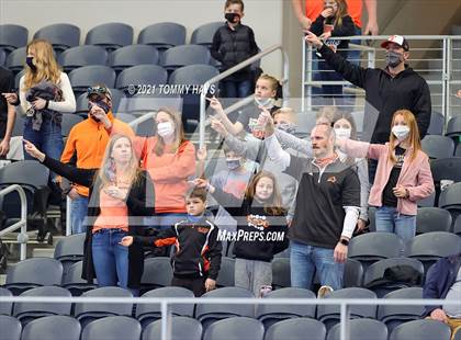 Thumbnail 2 in Aledo vs. Crosby (UIL Class 5A Division II Final) photogallery.