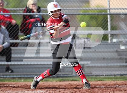 Thumbnail 3 in Logan Elm @ Fairfield Union photogallery.