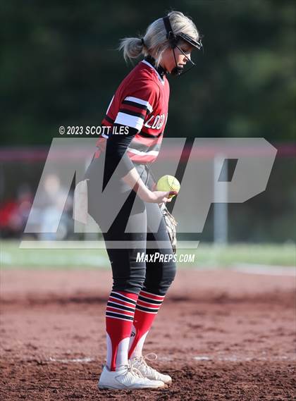 Thumbnail 3 in Logan Elm @ Fairfield Union photogallery.