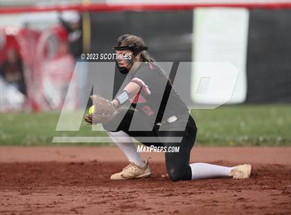Thumbnail 3 in Logan Elm @ Fairfield Union photogallery.