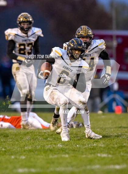 Thumbnail 2 in Reed-Custer @ Byron (IHSA 3A Quarterfinal Playoff) photogallery.