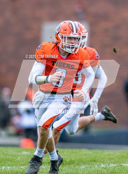 Thumbnail 2 in Reed-Custer @ Byron (IHSA 3A Quarterfinal Playoff) photogallery.