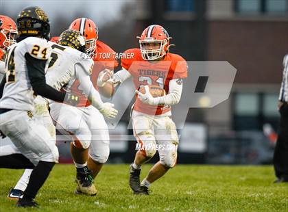 Thumbnail 2 in Reed-Custer @ Byron (IHSA 3A Quarterfinal Playoff) photogallery.