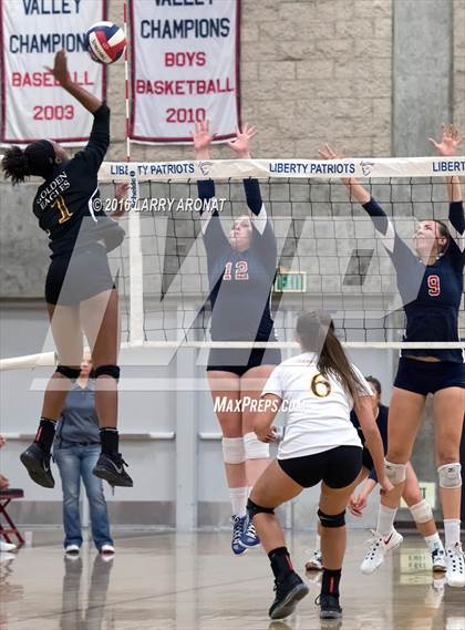 Thumbnail 1 in Clovis West @ Liberty photogallery.