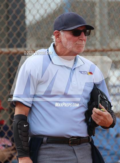 Thumbnail 1 in Centennial vs. Pinnacle photogallery.