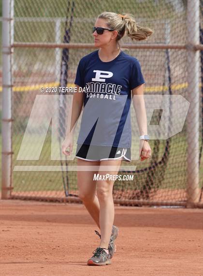 Thumbnail 1 in Centennial vs. Pinnacle photogallery.