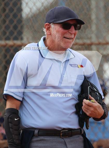 Thumbnail 3 in Centennial vs. Pinnacle photogallery.