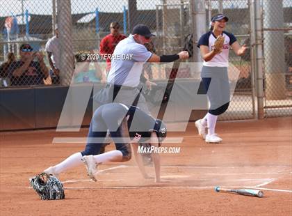 Thumbnail 1 in Centennial vs. Pinnacle photogallery.