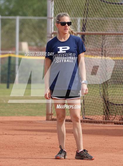 Thumbnail 3 in Centennial vs. Pinnacle photogallery.
