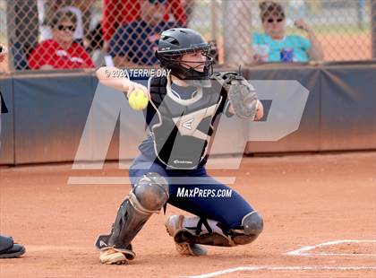 Thumbnail 2 in Centennial vs. Pinnacle photogallery.