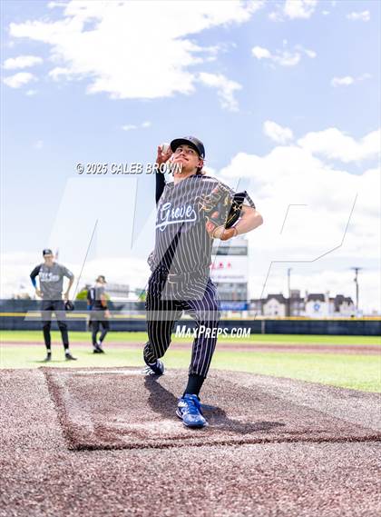 Thumbnail 2 in Pleasant Grove vs. Herriman (UHSAA 6A Breacket Play) photogallery.