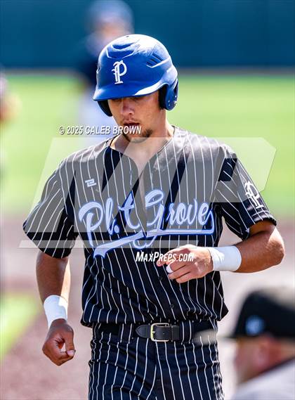 Thumbnail 1 in Pleasant Grove vs. Herriman (UHSAA 6A Breacket Play) photogallery.