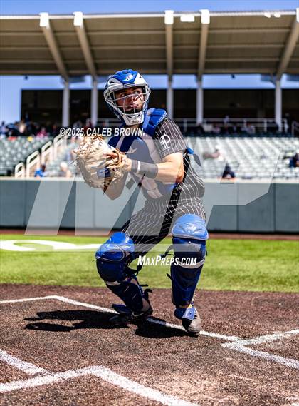 Thumbnail 1 in Pleasant Grove vs. Herriman (UHSAA 6A Breacket Play) photogallery.