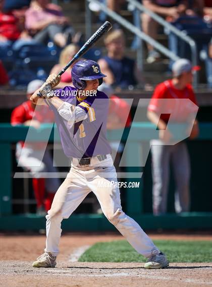 Thumbnail 2 in Central vs. Lancaster Catholic photogallery.