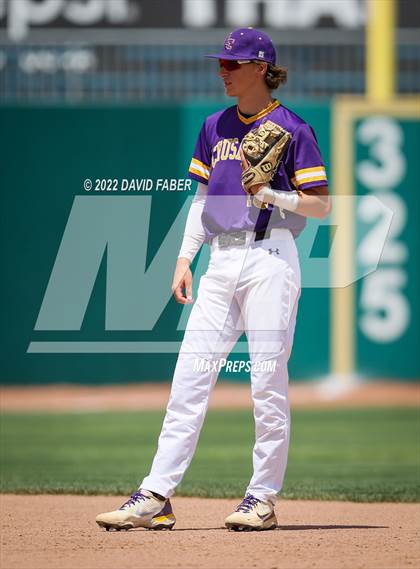 Thumbnail 2 in Central vs. Lancaster Catholic photogallery.
