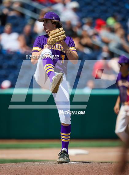 Thumbnail 3 in Central vs. Lancaster Catholic photogallery.