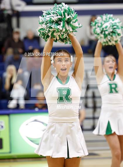 Thumbnail 3 in Ridgeline Cheer Squad photogallery.