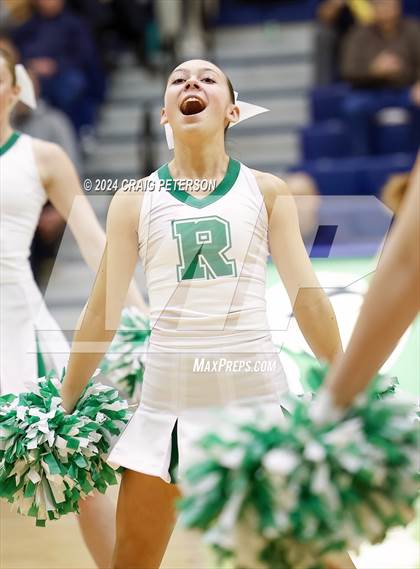 Thumbnail 2 in Ridgeline Cheer Squad photogallery.