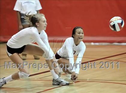 Thumbnail 3 in Cerritos vs Downey (Molten Classic) photogallery.