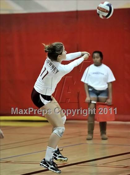 Thumbnail 2 in Cerritos vs Downey (Molten Classic) photogallery.