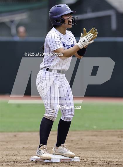 Thumbnail 1 in Kingwood vs. Forney (UIL Softball 6A D2 Final) photogallery.