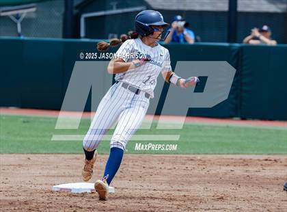 Thumbnail 3 in Kingwood vs. Forney (UIL Softball 6A D2 Final) photogallery.
