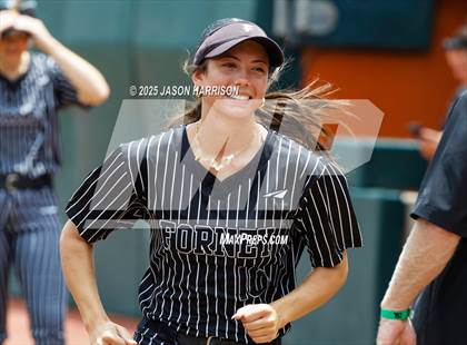 Thumbnail 2 in Kingwood vs. Forney (UIL Softball 6A D2 Final) photogallery.